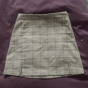 Brandy Melville (John Galt) grey plaid mini skirt